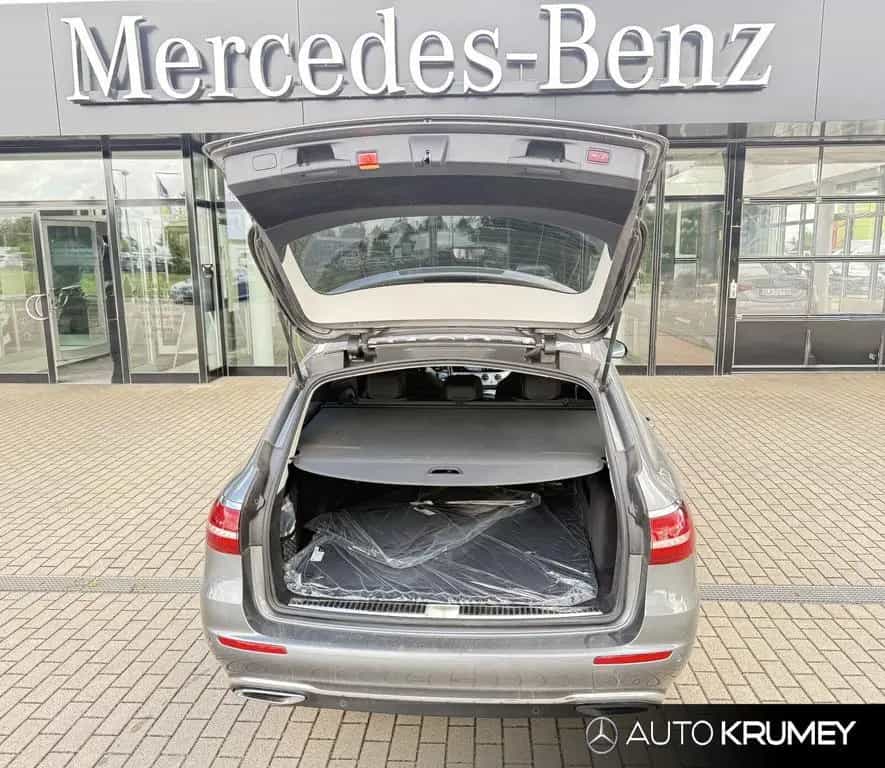 Mercedes-Benz E-Class 220 d 4M T AVANTGARDE+LED+Spur+TotwinkelNavi 03/2022-photo-5