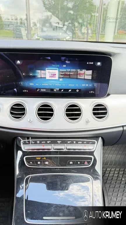 Mercedes-Benz E-Class 220 d 4M T AVANTGARDE+LED+Spur+TotwinkelNavi 03/2022-photo-9