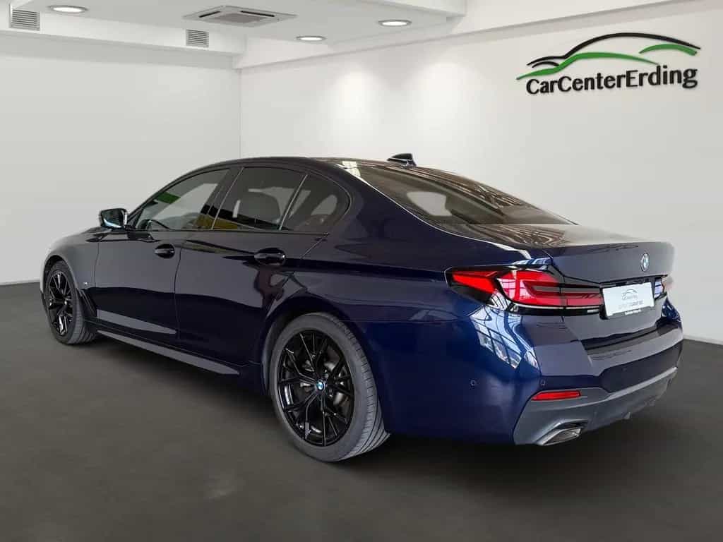 BMW 5 Series Sport*Laser*Navi*Kamera*HUD*LiveCockp 11/2021-photo-4