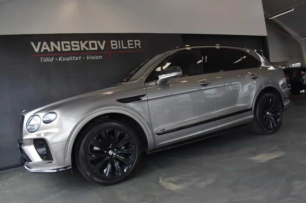 Bentley Bentayga 1/10 - Belgian Equestrian Collection - EDITION 09/2022-photo-1
