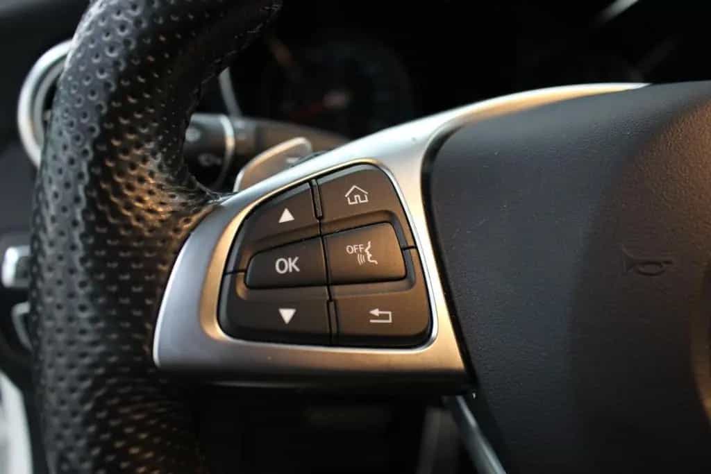 Mercedes-Benz C-Class 200 AMG Kamera AIRSCARF AIRCAP MULTIBEAM LED 05/2017-photo-9