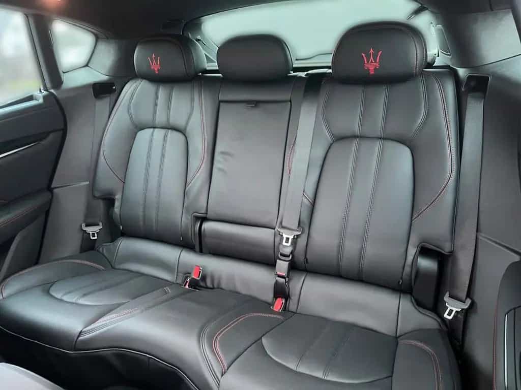 Maserati Levante Modena Ultima MY24 PANORAMADACH+360°-KAM 01/2024-photo-13