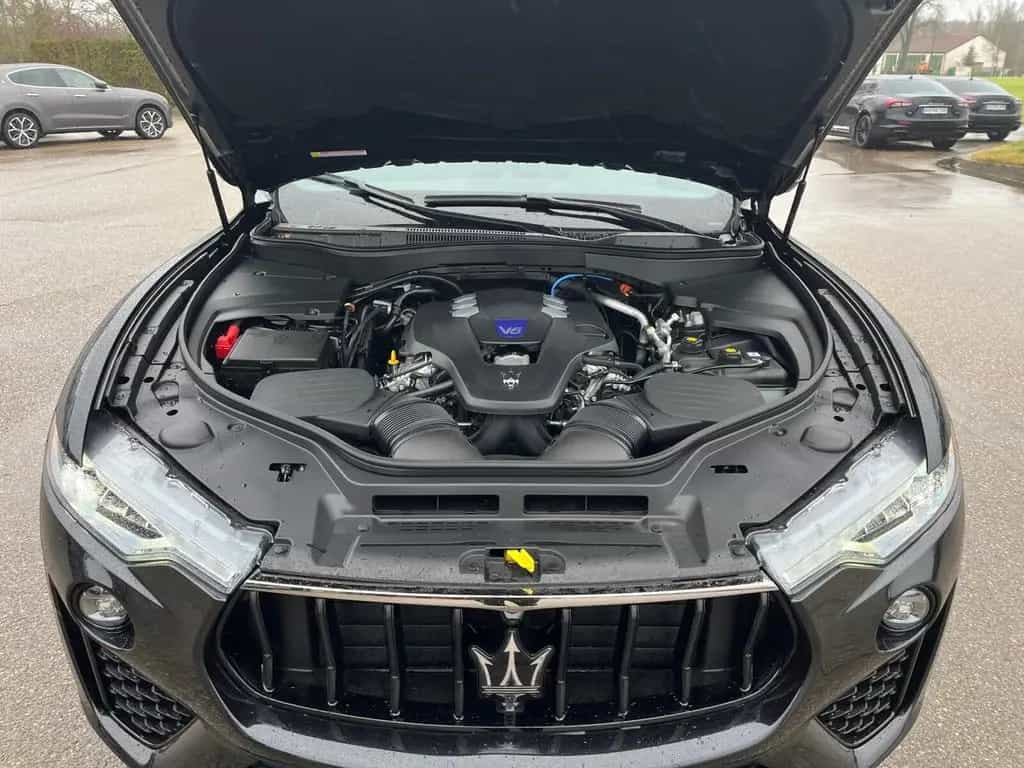 Maserati Levante Modena Ultima MY24 PANORAMADACH+360°-KAM 01/2024-photo-15