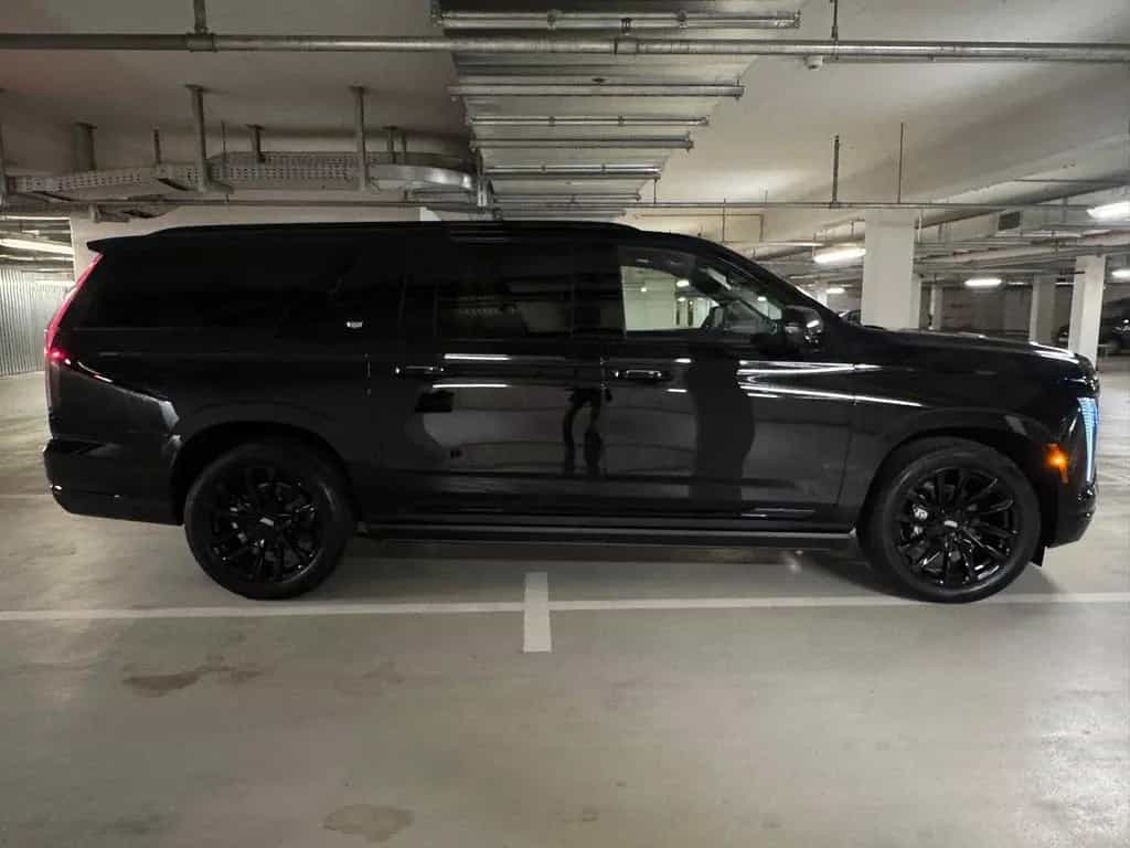 Cadillac Escalade ESV+SPORT+PLATINUM+6.2V8+EU+NEU null-photo-16