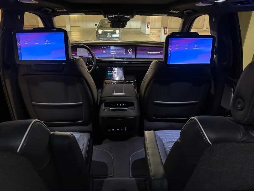 Cadillac Escalade ESV+SPORT+PLATINUM+6.2V8+EU+NEU null-photo-26