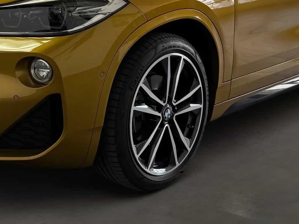 BMW X2 sDrive18i*M Sport*LED*Navi*Kamera*HiFi*Pano* 07/2020-photo-7
