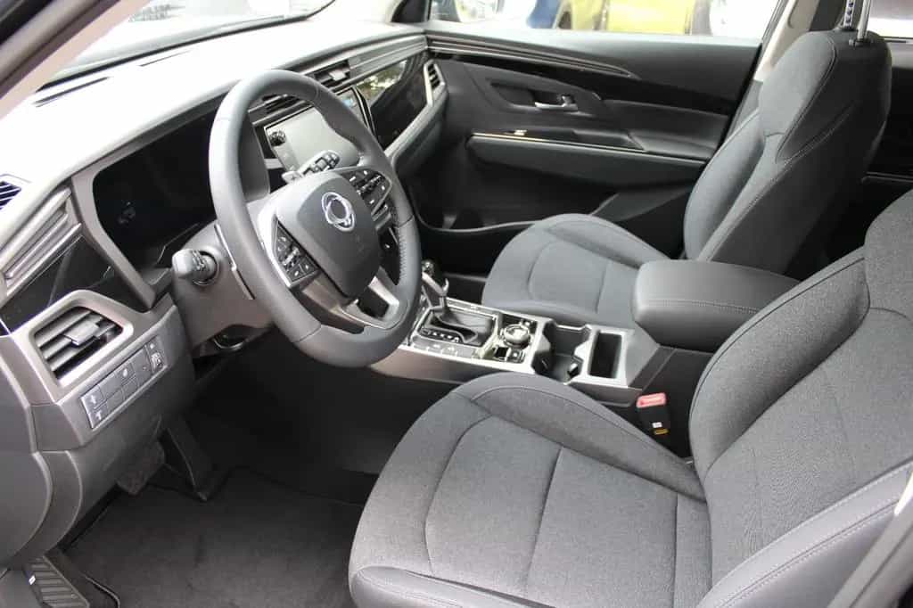 KGM Korando 1.5 T-GDI Nomad A/T null-photo-13