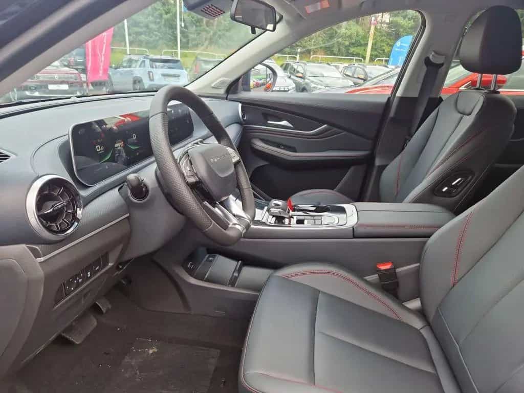 DFSK Forthing 5 EVO Facelift +PDC+KAMERA+PANO+KLIMA+ null-photo-10