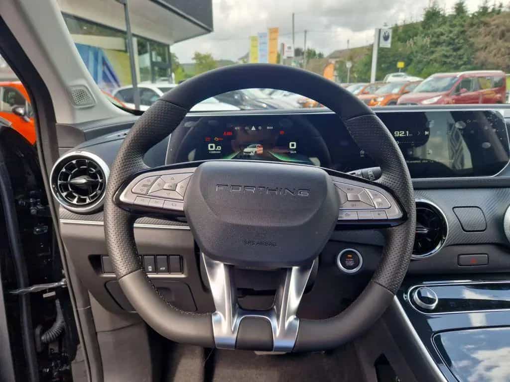 DFSK Forthing 5 EVO Facelift +PDC+KAMERA+PANO+KLIMA+ null-photo-14