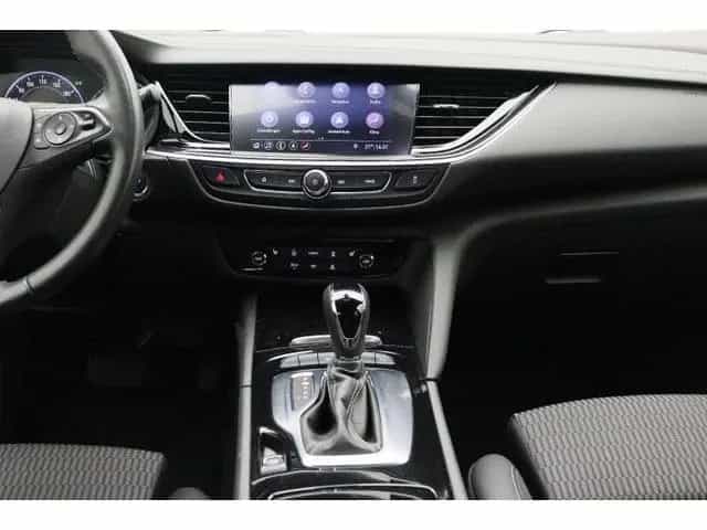 Opel Insignia B Sports Tourer 2.0 Elegance LED ACC RK 09/2022-photo-17