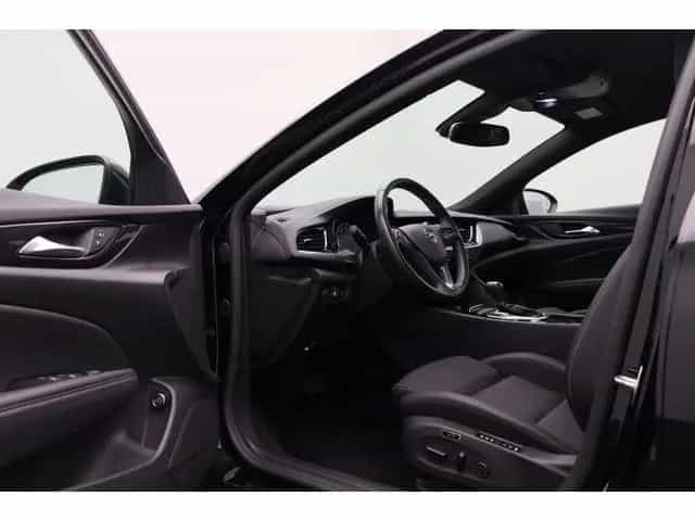 Opel Insignia B Sports Tourer 2.0 Elegance LED ACC RK 09/2022-photo-9