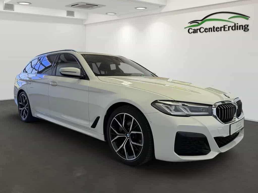 BMW 520 dTxDrive*M Sport*A.LED*Navi*Kamera*AHK*HiFi* 10/2020-photo-1