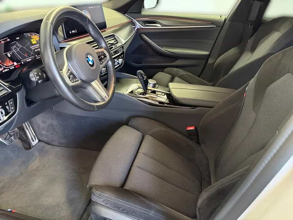 BMW 520 dTxDrive*M Sport*A.LED*Navi*Kamera*AHK*HiFi* 10/2020-photo-11