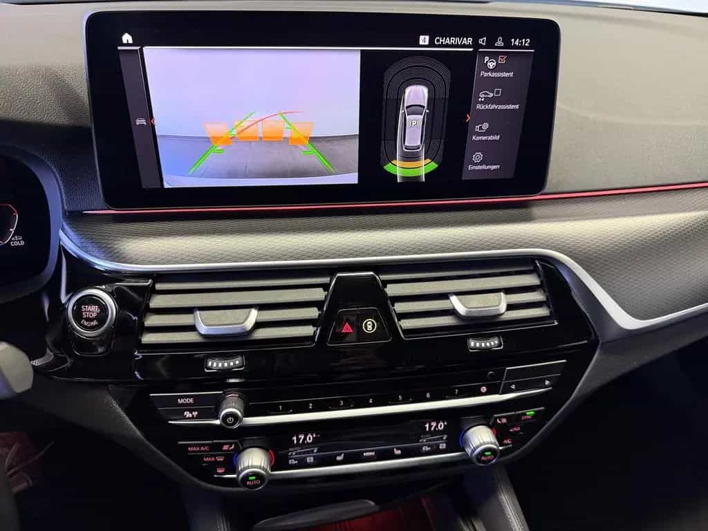 BMW 520 dTxDrive*M Sport*A.LED*Navi*Kamera*AHK*HiFi* 10/2020-photo-29