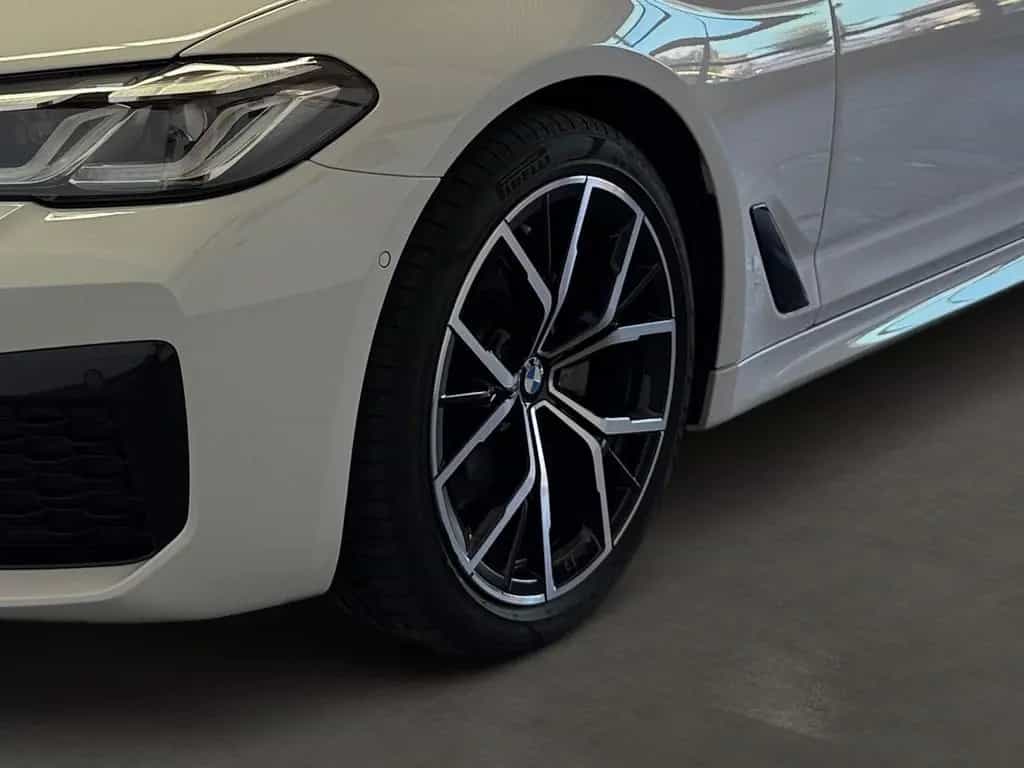 BMW 520 dTxDrive*M Sport*A.LED*Navi*Kamera*AHK*HiFi* 10/2020-photo-7