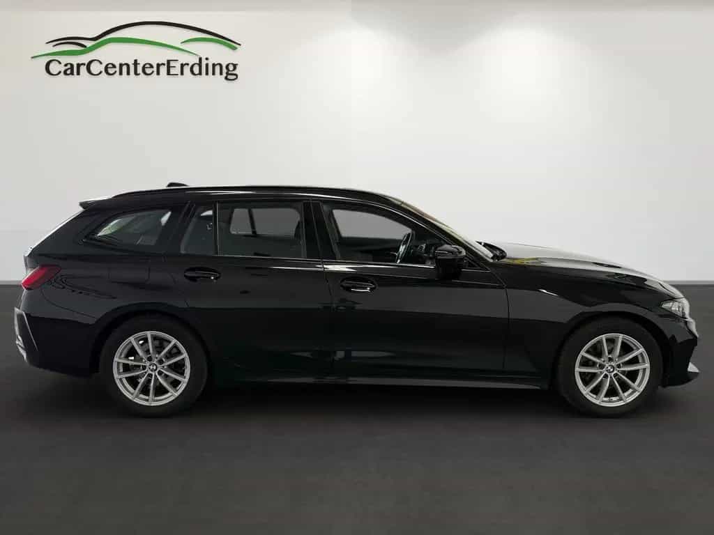 BMW 320 dTouring*Facelift*LED*Navi*Tempomat*PDC*DAB* 08/2022-photo-2