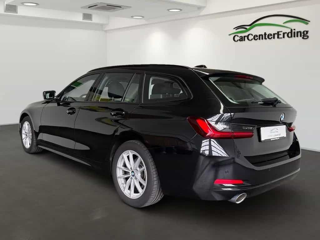 BMW 320 dTouring*Facelift*LED*Navi*Tempomat*PDC*DAB* 08/2022-photo-4