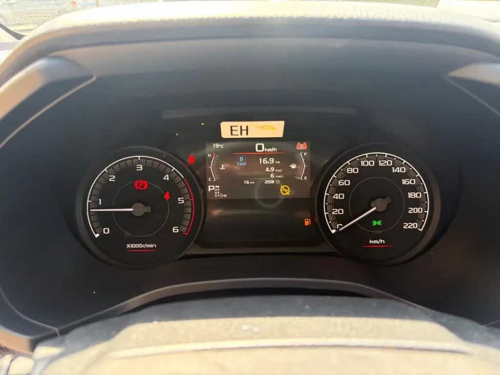 Isuzu D-Max Space Cab LS null-photo-3