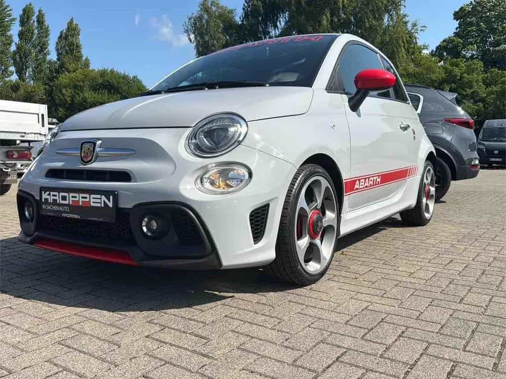 Abarth 595 PDC DAB+ 17" LM Android CarPlay 02/2022-photo-1