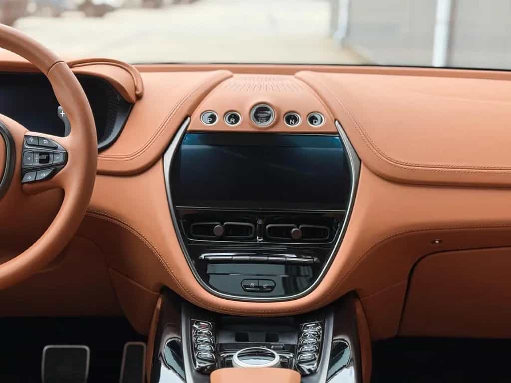 Aston Martin DBX 4.0 V8 09/2022-photo-8