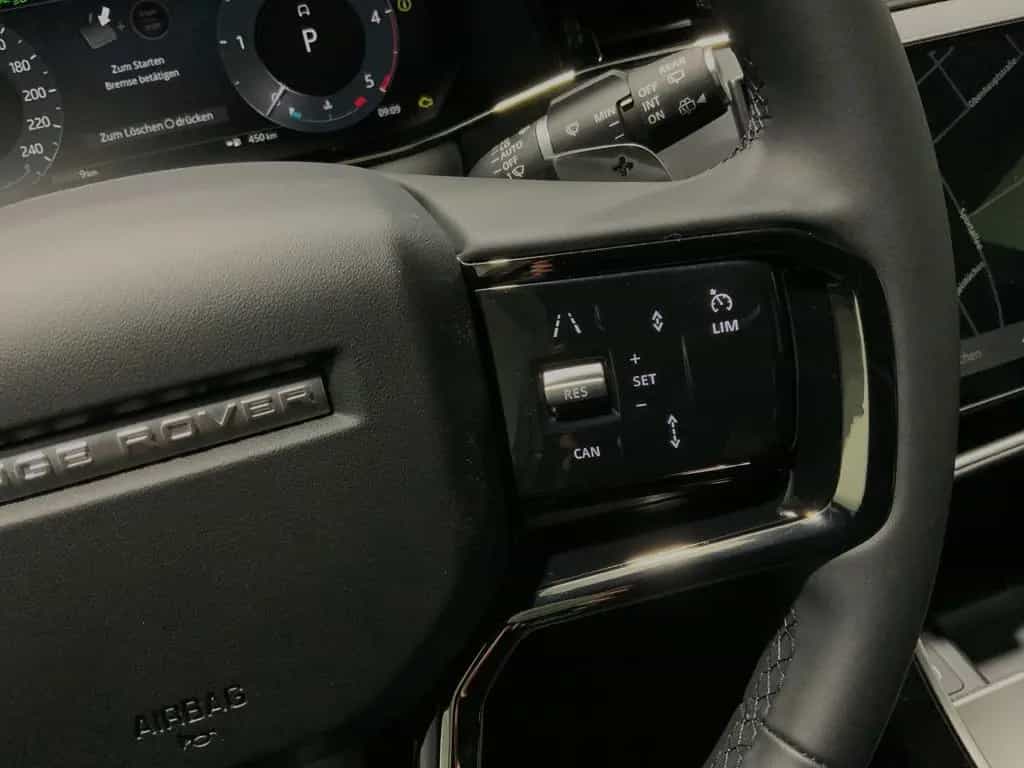 Land Rover Range Rover Evoque S D200 11/2025-photo-18