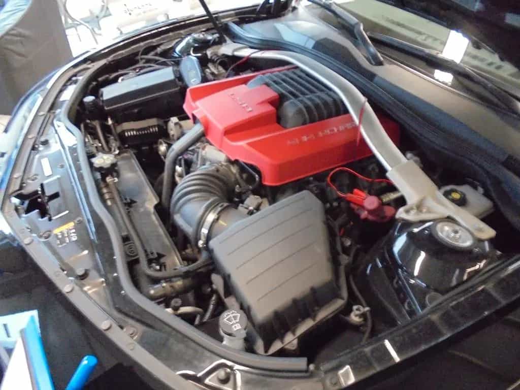 Chevrolet Camaro 6.2 V8 ZL1 Supercharged 740 PS LSD Türen 02/2014-photo-15