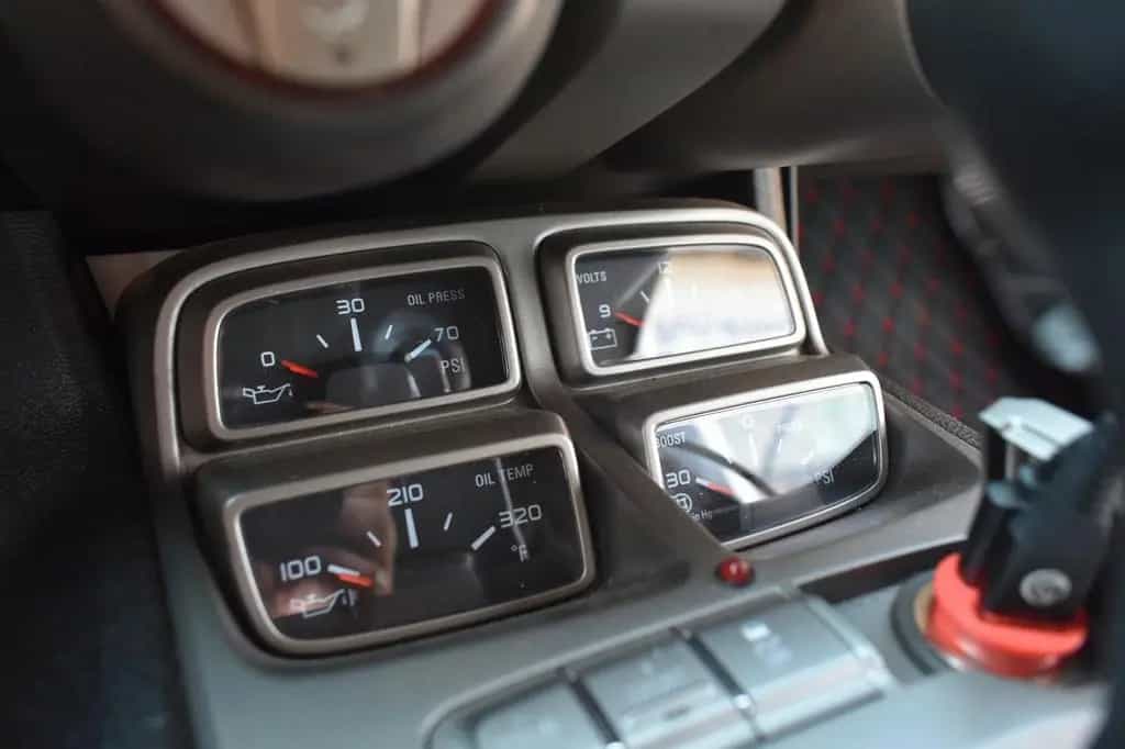 Chevrolet Camaro 6.2 V8 ZL1 Supercharged 740 PS LSD Türen 02/2014-photo-9