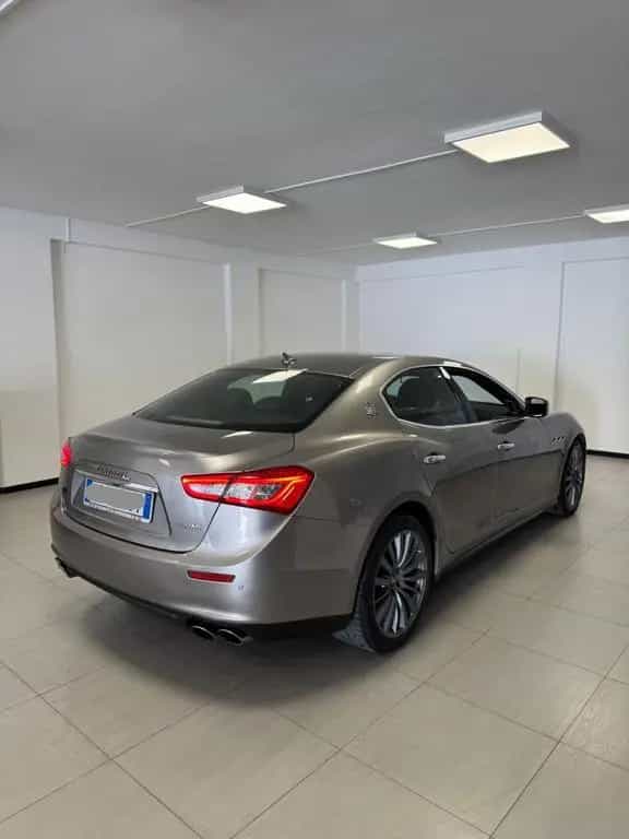 Maserati Ghibli V6 Diesel 275 CV 08/2016-photo-3