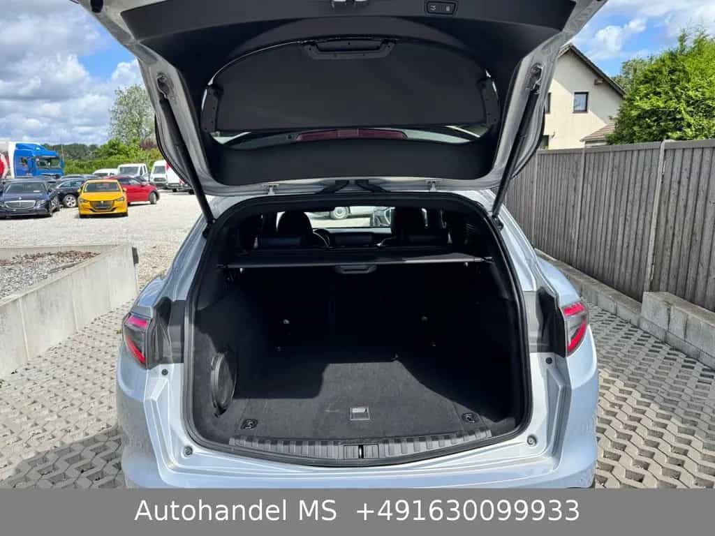 Alfa Romeo Stelvio Veloce Q4 05/2024-photo-7