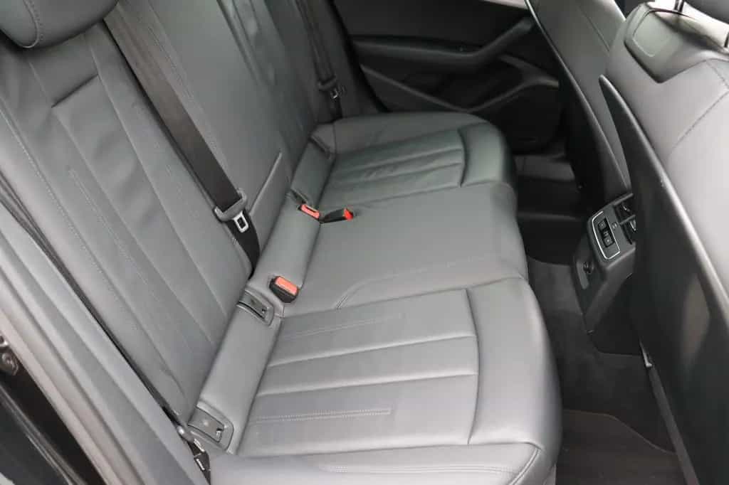 Audi A4 Avant TDI *2-Hand*Mwst*ACC*Leder*PDC*Black 02/2021-photo-32