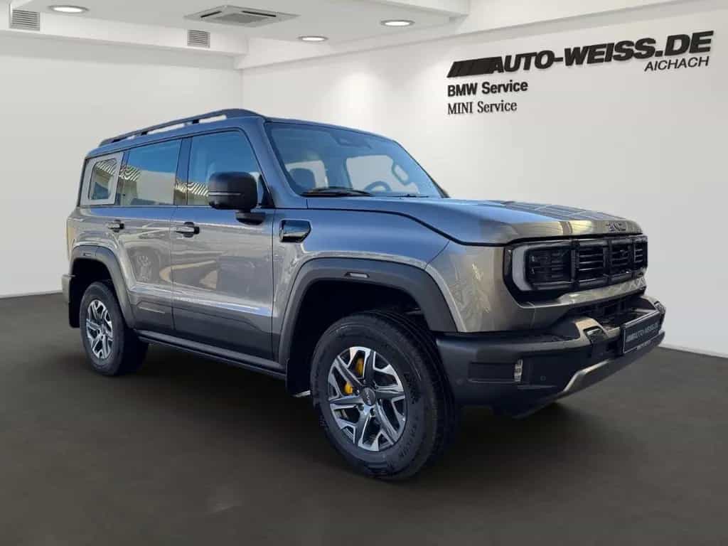 BAIC BJ40 4WD +LEDER+PANO+ACC+LED+SHZ+LHZ+PDC+360-CAM null-photo-2
