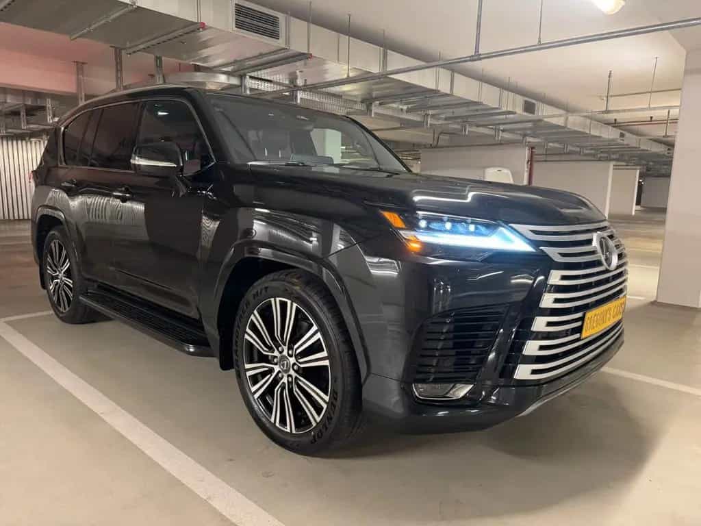 Lexus Signature null-photo-13