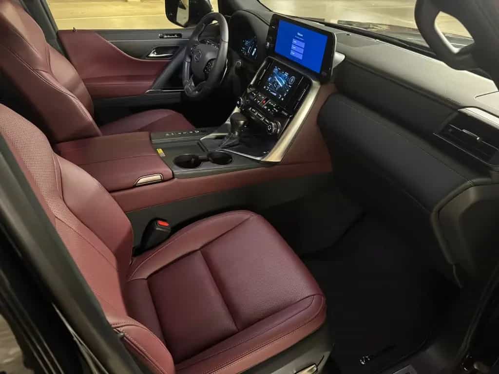 Lexus Signature null-photo-18