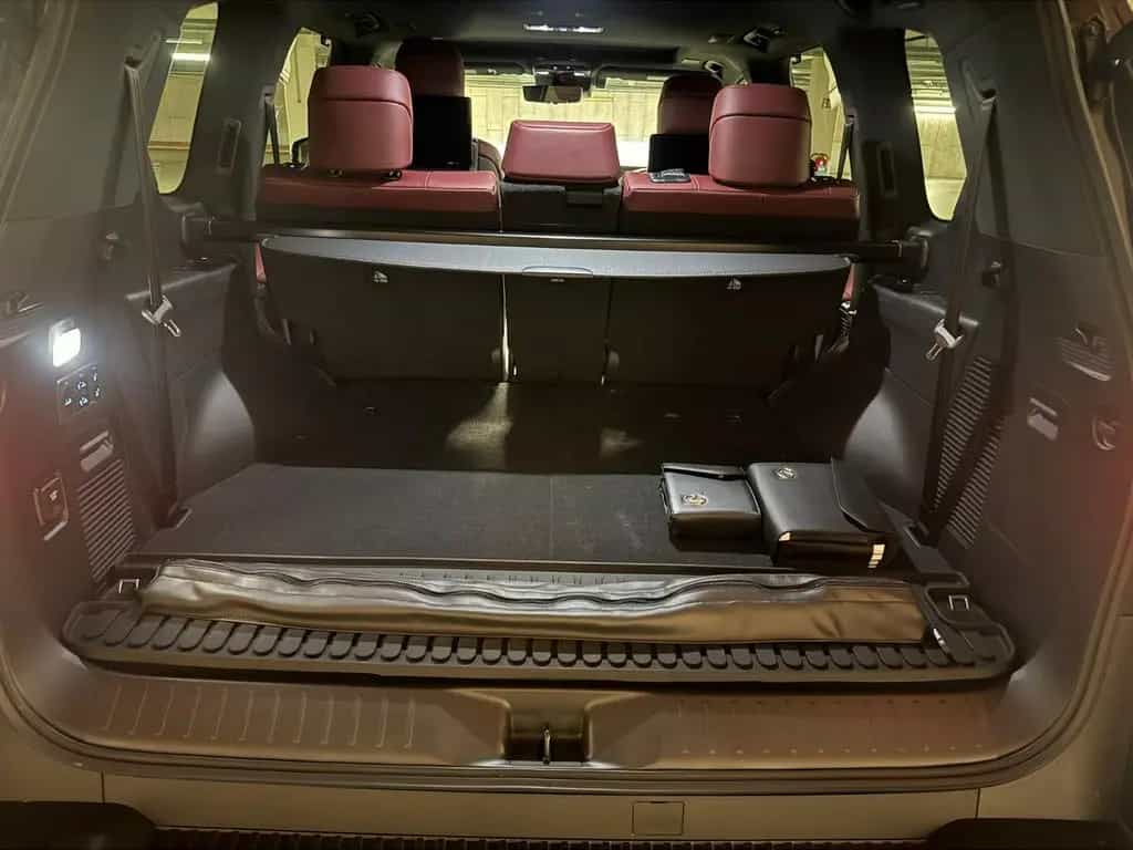 Lexus Signature null-photo-22