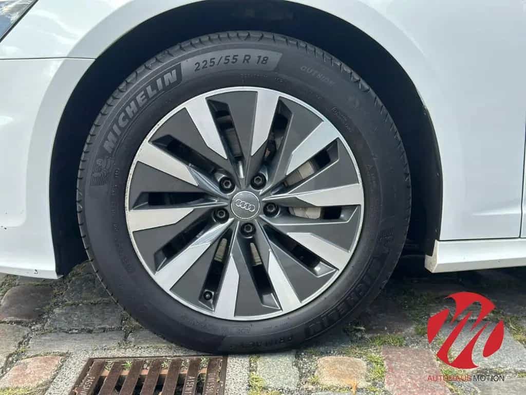 Audi A6 35 TDI 2.0 S-line Navi LED Kamera Keyless Amb 05/2020-photo-17