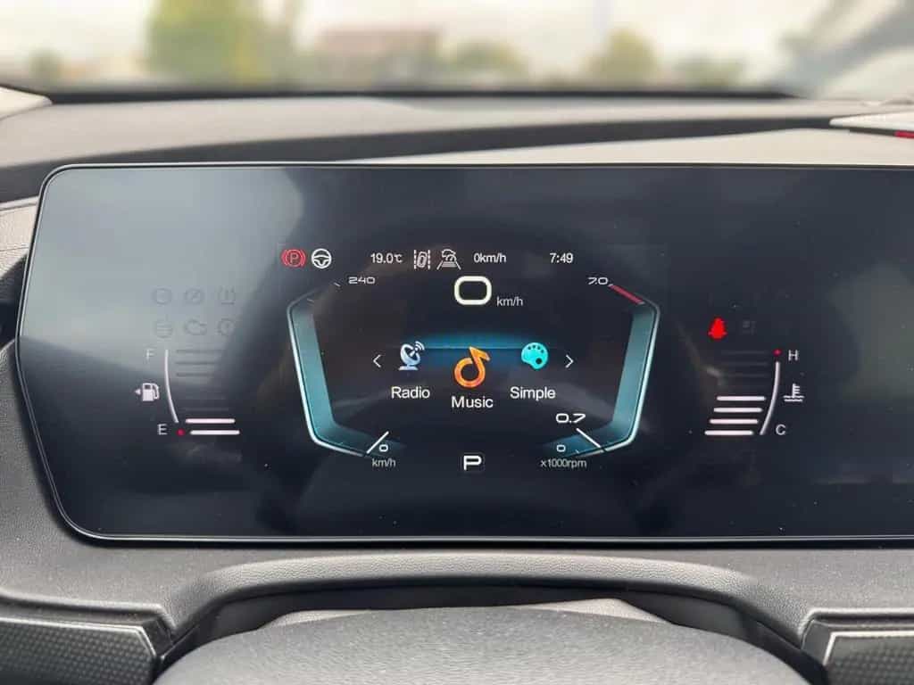BAIC Beijing X75 X75 +LEDER+PANO+ACC+LED+SHZ+PDC+360-CAM+KEYLESS null-photo-18