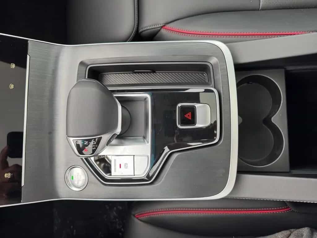 BAIC Beijing X75 X75 +LEDER+PANO+ACC+LED+SHZ+PDC+360-CAM+KEYLESS null-photo-22