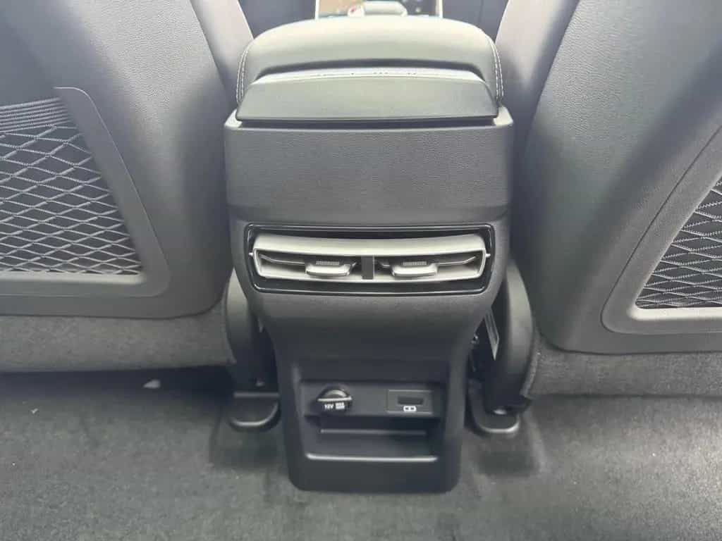 BAIC Beijing X75 X75 +LEDER+PANO+ACC+LED+SHZ+PDC+360-CAM+KEYLESS null-photo-27