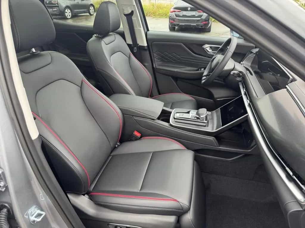 BAIC Beijing X75 X75 +LEDER+PANO+ACC+LED+SHZ+PDC+360-CAM+KEYLESS null-photo-39
