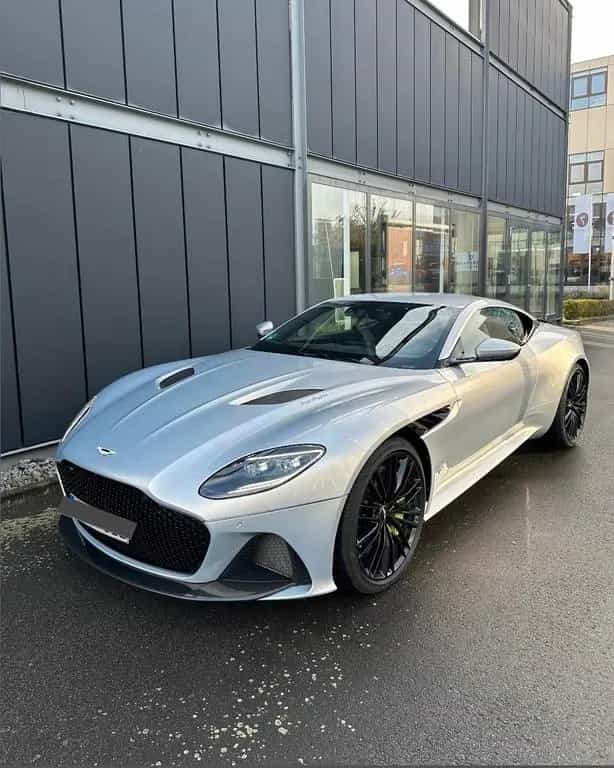 Aston Martin DBS Superleggera Coupe 04/2021-photo-0