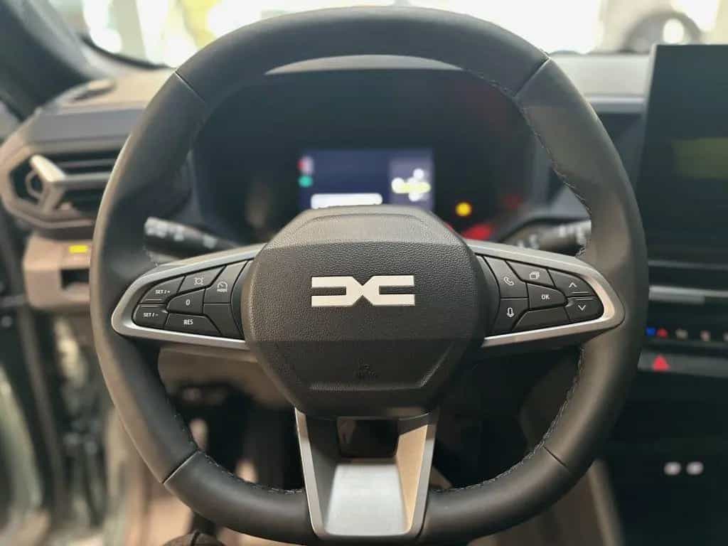 Dacia Duster Journey TCe 130 PS -SOFORT- 04/2025-photo-21
