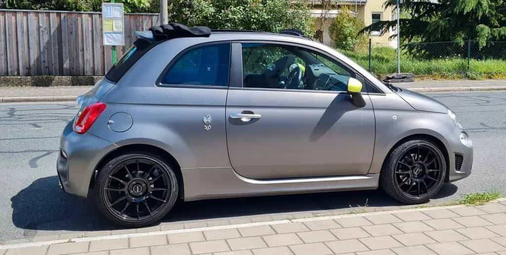 Abarth 595C 1.4 T-Jet 16V 595C Pista Monza AGA 70 Years 06/2020-photo-5