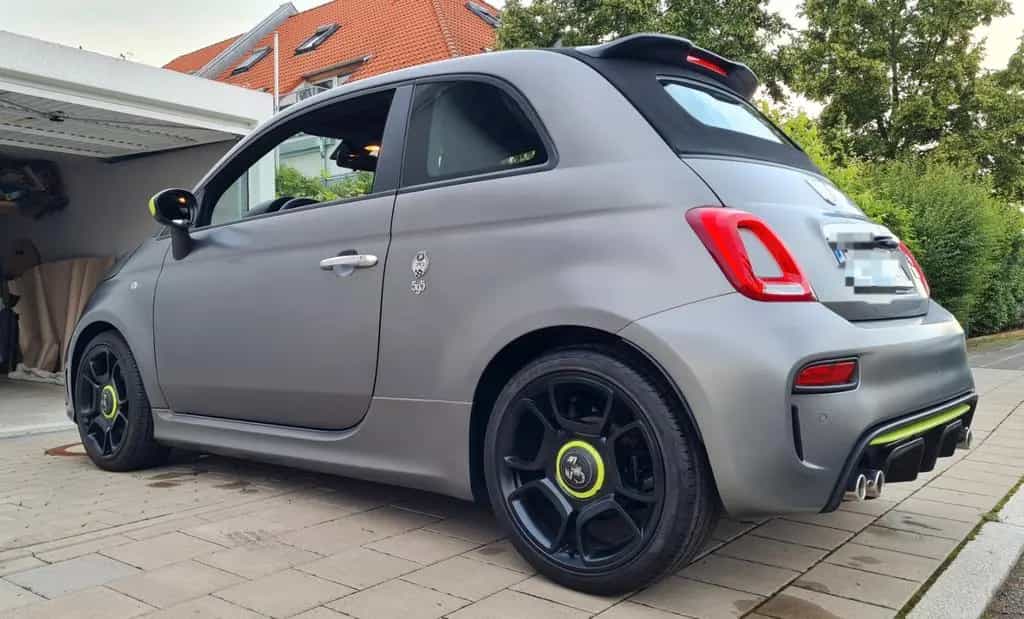 Abarth 595C 1.4 T-Jet 16V 595C Pista Monza AGA 70 Years 06/2020-photo-6