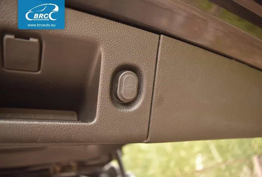 Cadillac Escalade Platinium 8 sēdv. 07/2016-photo-14