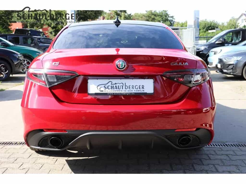 Alfa Romeo Giulia Intensa Q4 2.0 Turbo 16V EU6e AD Panorama 11/2025-photo-14