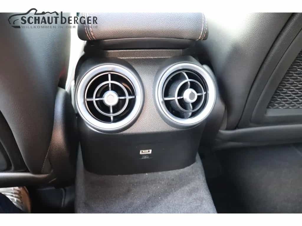 Alfa Romeo Giulia Intensa Q4 2.0 Turbo 16V EU6e AD Panorama 11/2025-photo-28