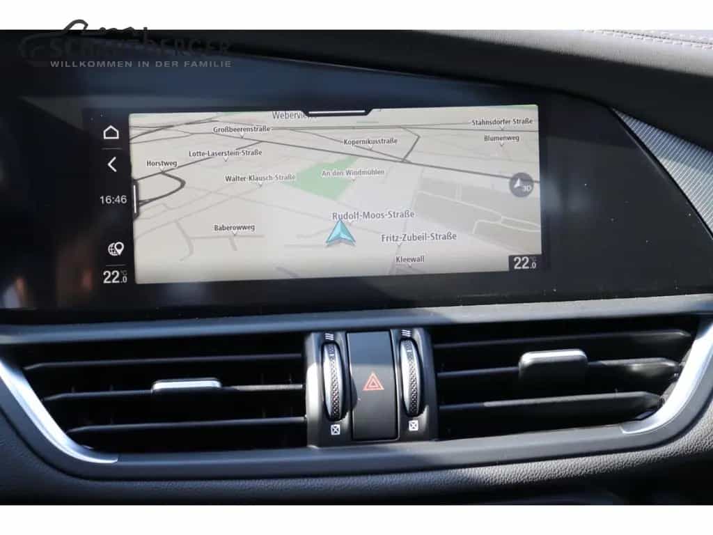 Alfa Romeo Giulia Intensa Q4 2.0 Turbo 16V EU6e AD Panorama 11/2025-photo-33
