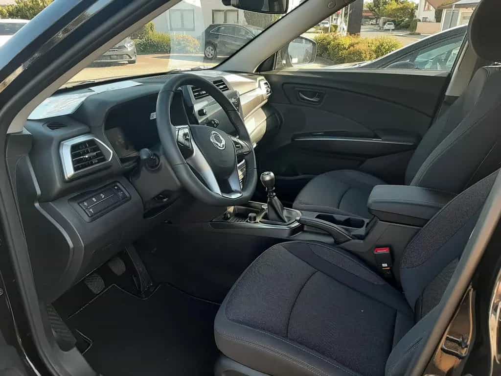 KGM Tivoli 1.5 T-GDI Essential (Nomad) null-photo-5