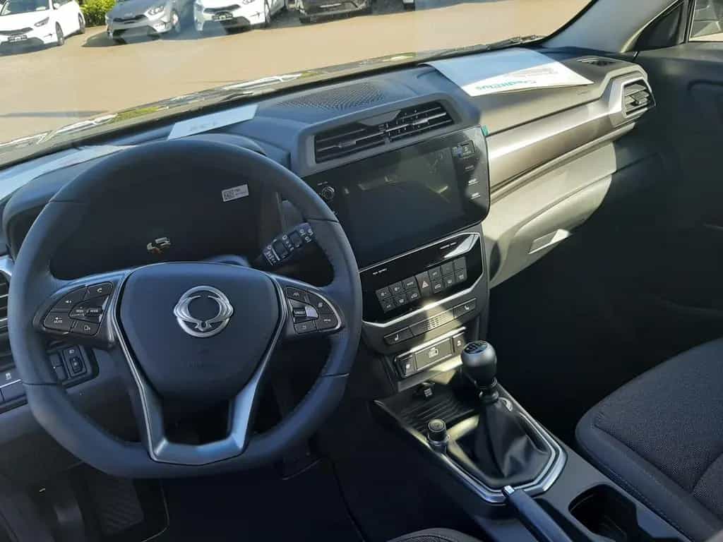 KGM Tivoli 1.5 T-GDI Essential (Nomad) null-photo-6