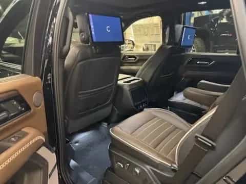 GMC Yukon DENALI ULTIMATE+NEW+FULLoptions+BERLIN null-photo-8